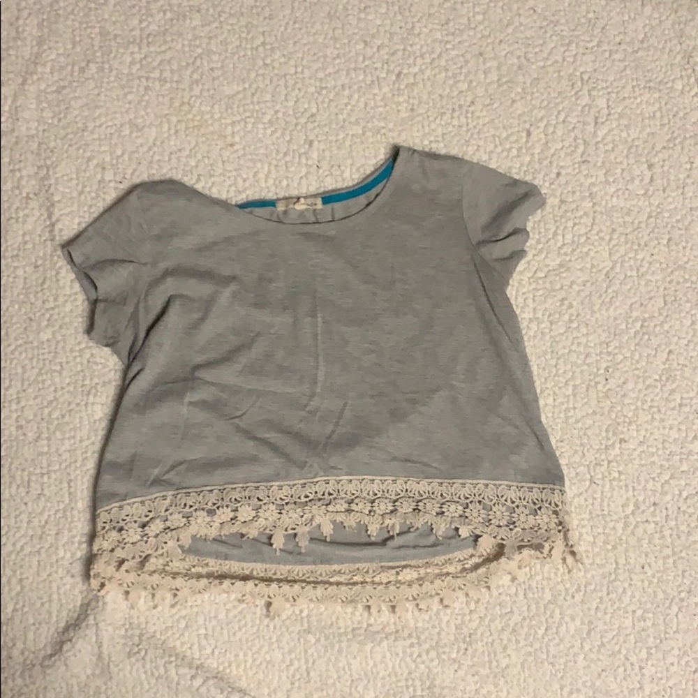 cropped t-shirt
